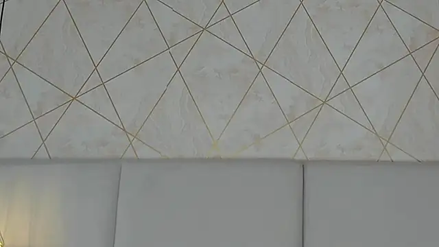 Snapshot of SamayRyann chatting on 05-19-26, 01:39 SamayRyann online show from 05-19-26, 01:39