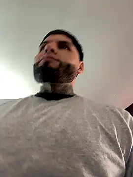 Snapshot of crazybarber69 chatting on 01-09-26, 10:33 crazybarber69 online show from 01-09-26, 10:33