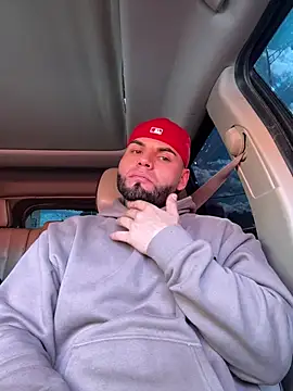 Snapshot of crazybarber69 chatting on 03-07-26, 04:15 crazybarber69 online show from 03-07-26, 04:15