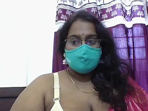Reena-gowda online show from 09-14-25, 02:33