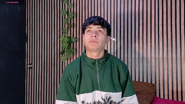 Felipe boy1 online show from 10-09-25, 02:53