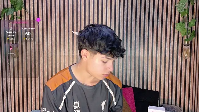 Felipe boy1 online show from 10-11-25, 03:39