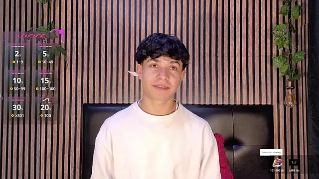 Felipe boy1 online show from 10-25-25, 05:15