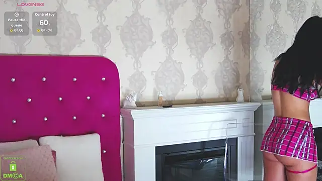 Snapshot of MaddySpears chatting on 10-08-25, 12:25 MaddySpears online show from 10-08-25, 12:25