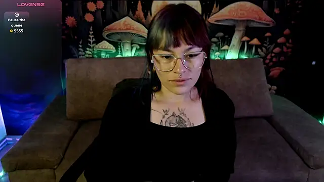 LunaBunny8 online show from 09-24-25, 01:09