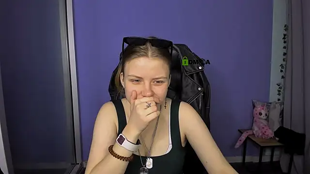 foxy tease  online show from 09-30-25, 07:30