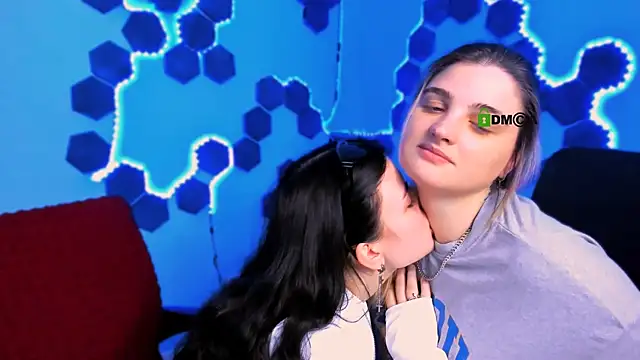 foxy tease  online show from 12-13-25, 08:25