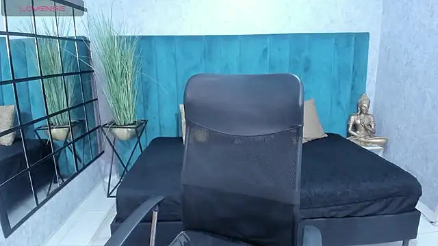 VictoriaaBlair online show from 02-25-26, 06:28