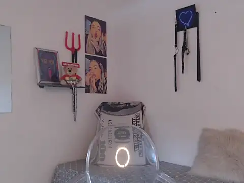 Sofia May online show from 04-27-26, 11:30