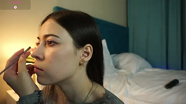 ywixos online show from 11-12-25, 01:44