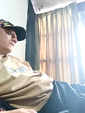 leon8013A online show from 11-12-25, 12:05