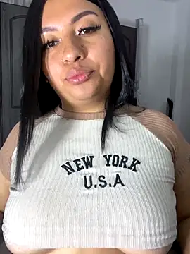 Snapshot of Issa_Santana chatting on 09-20-25, 09:49 Issa Santana online show from 09-20-25, 09:49