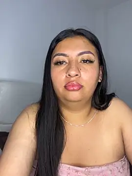 Snapshot of Issa_Santana chatting on 05-26-26, 10:28 Issa Santana online show from 05-26-26, 10:28