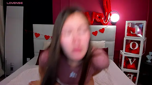 Tina Porter online show from 02-16-26, 01:24