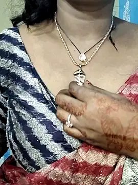 Snapshot of Hotty_Sonali chatting on 10-04-25, 01:36 Hotty Sonali online show from 10-04-25, 01:36