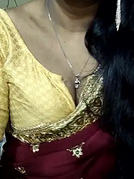 Snapshot of Hotty_Sonali chatting on 10-07-25, 12:24 Hotty Sonali online show from 10-07-25, 12:24