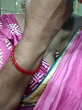 Snapshot of Hotty_Sonali chatting on 10-11-25, 01:05 Hotty Sonali online show from 10-11-25, 01:05