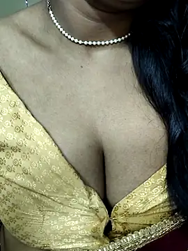 Snapshot of Hotty_Sonali chatting on 10-12-25, 11:26 Hotty Sonali online show from 10-12-25, 11:26