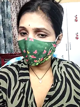 Hotty Sonali online show from 04-30-26, 03:18