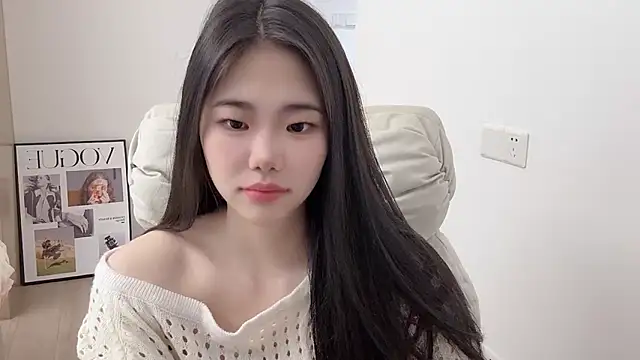 suki-1 online show from 02-17-26, 09:06