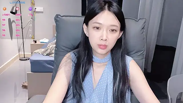 NiNi-baby520 online show from 11-01-25, 07:21