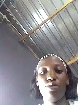 Snapshot of melaninbaebyy chatting on 03-27-26, 01:22 melaninbaebyy online show from 03-27-26, 01:22