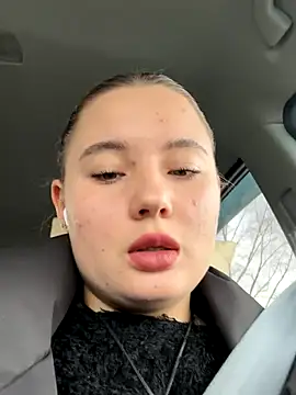 StephanieMur online show from 10-03-25, 05:59