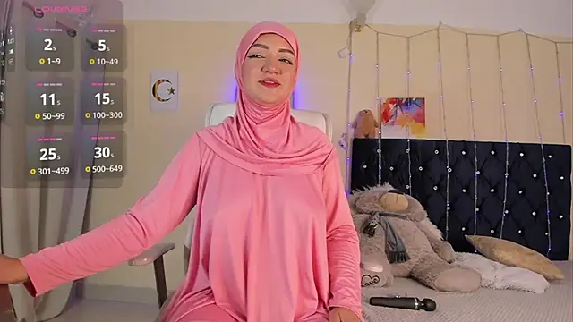 Snapshot of Dana-Alabi chatting on 10-10-25, 12:26 Dana-Alabi online show from 10-10-25, 12:26