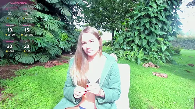 Snapshot of Angiehuston1 chatting on 11-10-25, 02:05 Angiehuston1 online show from 11-10-25, 02:05