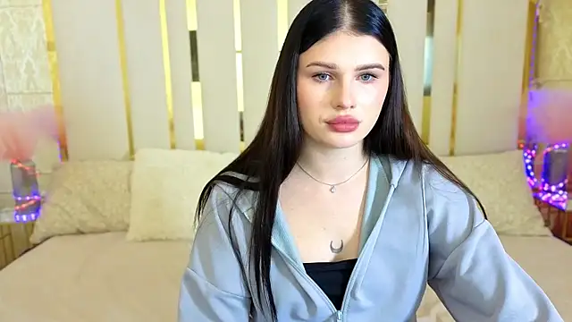 Neyla Charm online show from 10-17-25, 12:30