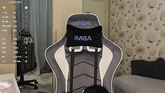  cute ice online show from 04-28-26, 08:52