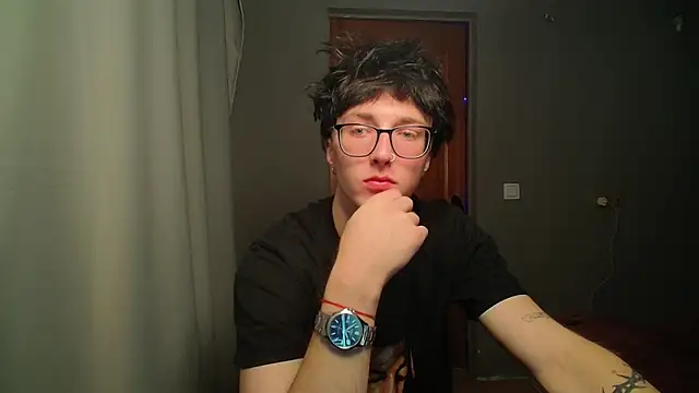 8goat online show from 10-22-25, 08:08