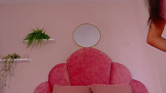 TiffValentinee  online show from 10-15-25, 07:58