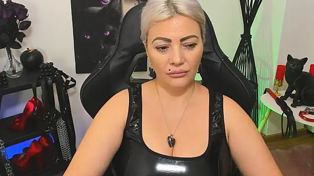 demisweet online show from 01-26-25, 01:58