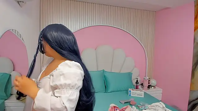 hinata dolly online show from 04-23-26, 11:09