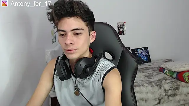 Rimuru17 online show from 02-16-26, 03:46