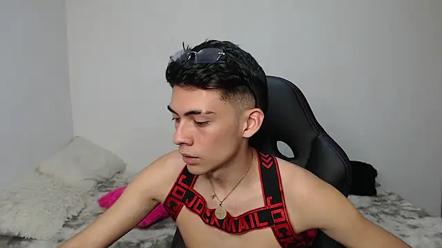 Rimuru17 online show from 03-30-26, 03:51