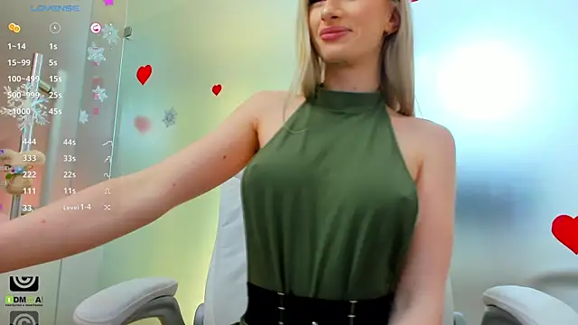 Snapshot of aileen_williams chatting on 02-24-25, 12:26 aileen williams online show from 02-24-25, 12:26