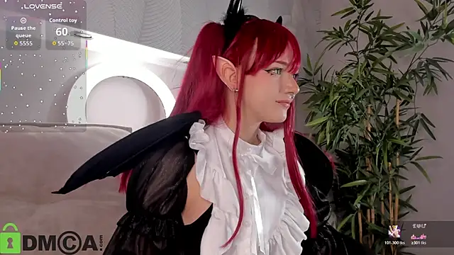 Molly Platt online show from 02-11-26, 09:25