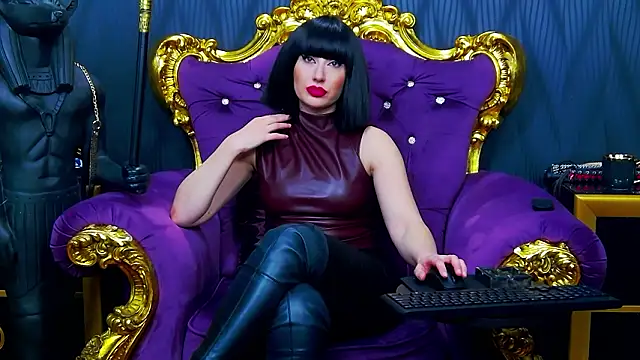 LaraMaeve online show from 02-12-26, 05:24