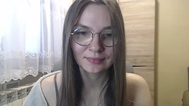 LooveELLYx online show from 01-04-25, 07:45