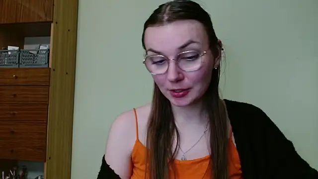 LooveELLYx online show from 01-15-25, 06:08