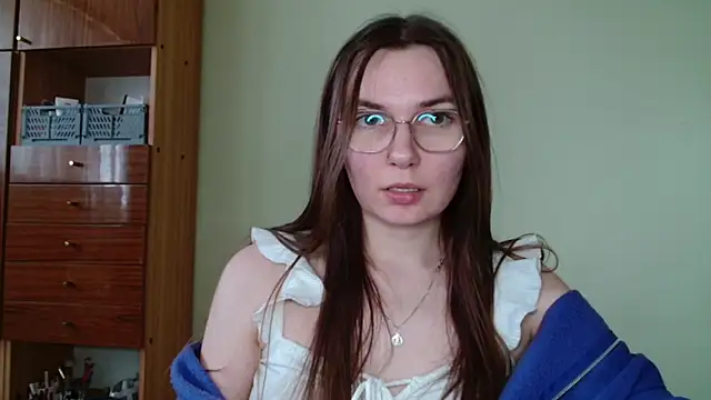 LooveELLYx online show from 01-27-25, 02:35