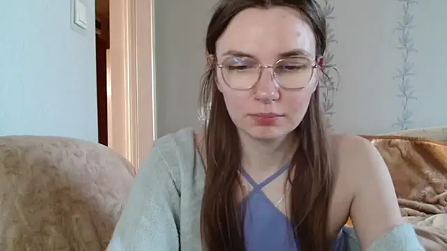 LooveELLYx online show from 03-22-25, 07:47