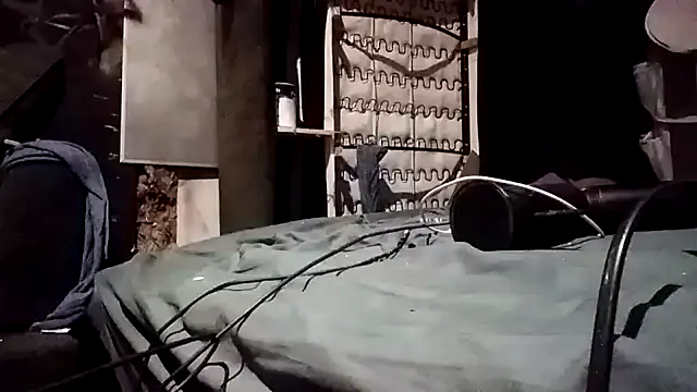 Snapshot of straightozgoesdwn chatting on 01-18-26, 08:01 straightozgoesdwn online show from 01-18-26, 08:01