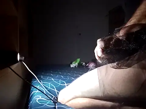 Snapshot of straightozgoesdwn chatting on 02-27-26, 02:06 straightozgoesdwn online show from 02-27-26, 02:06