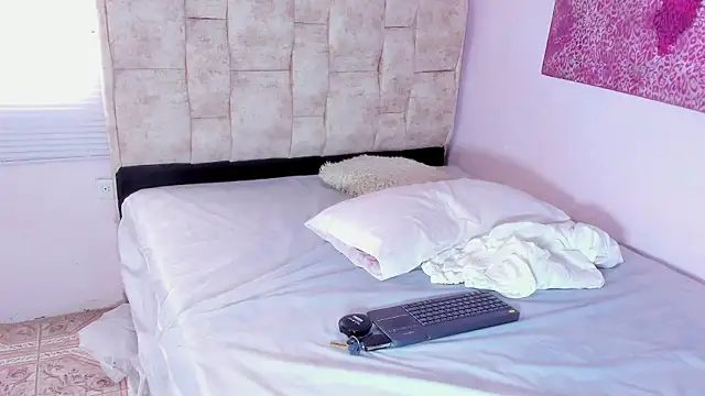 kethe love  online show from 03-04-26, 08:15