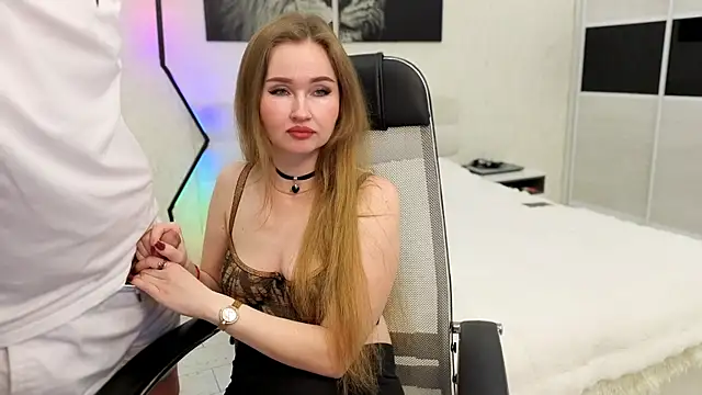 Snapshot of Double__seasoning chatting on 12-17-25, 12:55 Double seasoning online show from 12-17-25, 12:55