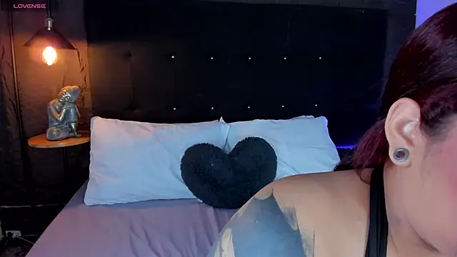 Rose Blossom online show from 01-07-26, 01:13