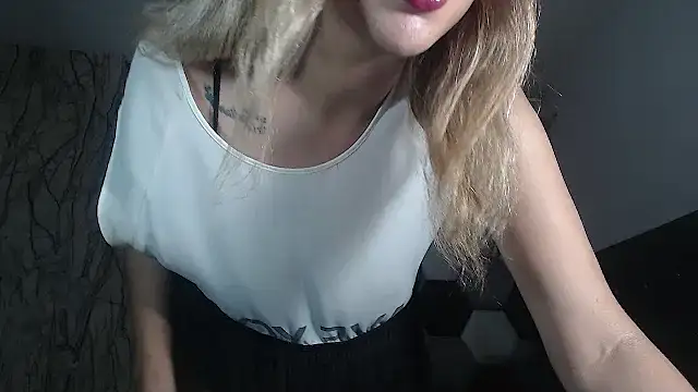 AntonellaBlanc online show from 10-06-25, 10:18